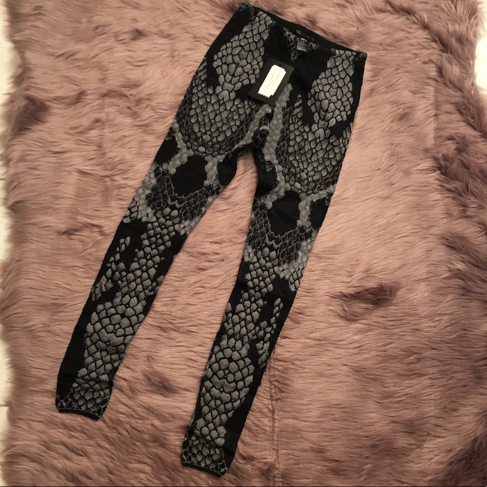 Rvn Python pants - Picture 2 of 3